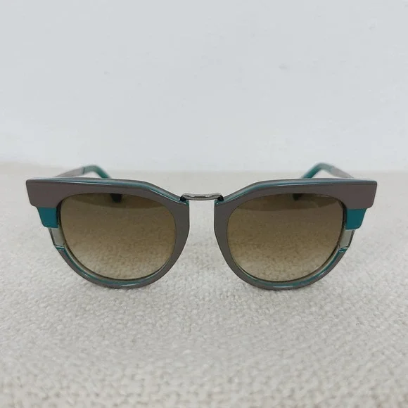 FENDI Teal Gray Cat‎ Eye Metropolis Sunglasses FENDI Teal Gray Cat‎ Eye Metropolis Sunglasses - www  main image 3